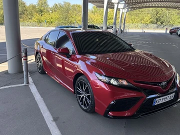 Авто Toyota Camry 2021 № 7963251