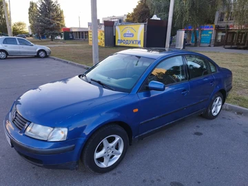 Авто Volkswagen Passat Sedan 1996 № 7963327