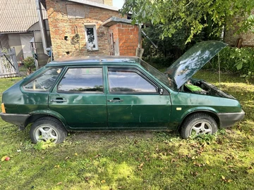 Авто ВАЗ 2109 2002 № 7963391