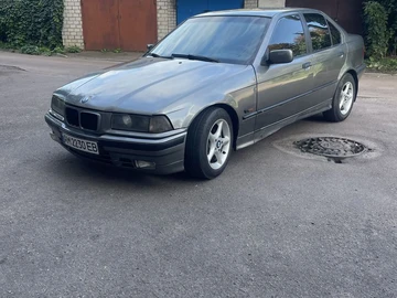 Авто BMW 3 Серия 1992 № 7963401