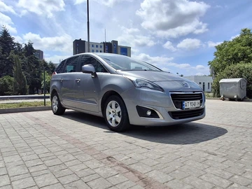 Авто Peugeot 5008 2016 № 7963414