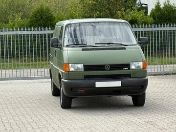 Авто Volkswagen Transporter 2002 № 7963453