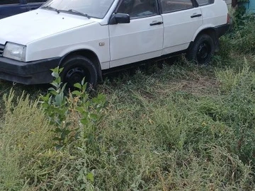 Авто ВАЗ 2109 1988 № 7963484
