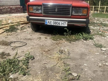 Авто ВАЗ 2107 1995 № 7963658