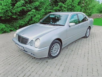 Авто Mercedes E Серия 2000 № 7963734