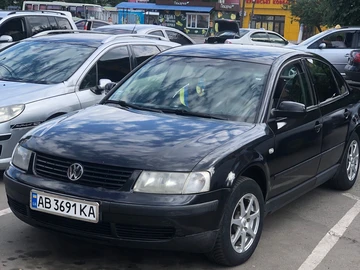 Авто Volkswagen Passat Sedan 1998 № 7963804