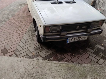 Авто ВАЗ 2104 1995 № 7963917