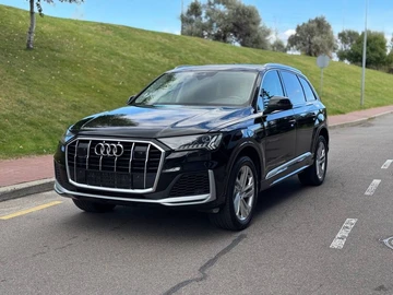 Авто Audi Q7 2020 № 7963976