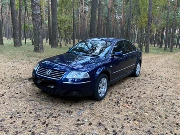 Авто Volkswagen Passat Sedan 2003 № 7963981