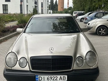 Авто Mercedes E Серия 1997 № 7964031