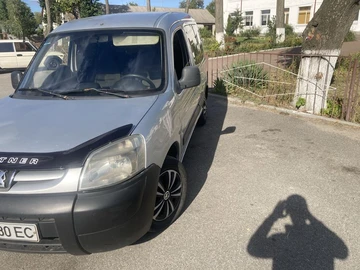 Авто Peugeot Partner 2006 № 7964045