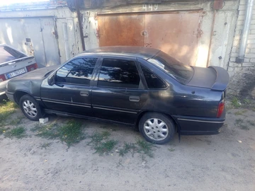 Авто Opel Vectra 1990 № 7964137