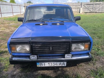 Авто ВАЗ 2107 1986 № 7964139