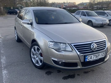 Авто Volkswagen Passat Variant 2007 № 7964149