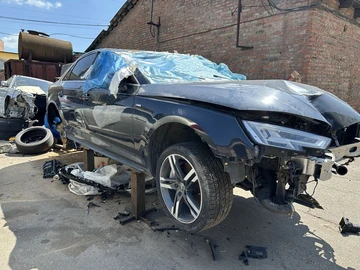 Авто Audi A4 2017 № 7964258