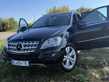 Авто Mercedes Ml Серия 2011 № 7964351