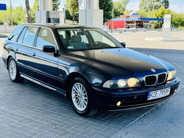 Авто BMW 5 Серия 2003 № 7964419