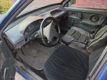 Авто ВАЗ 2109 1988 № 7964616