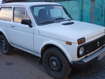 Авто ВАЗ 2121 1991 № 7964619