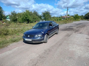 Авто Volkswagen Passat Sedan 1999 № 7964668