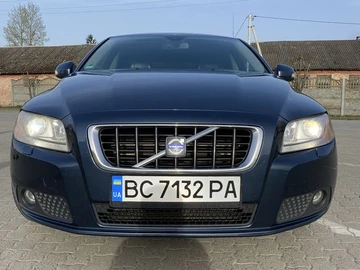 Авто Volvo V70 2008 № 7964711