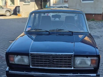 Авто ВАЗ 2107 1986 № 7964779