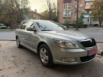 Авто Skoda Octavia 2010 № 7964834
