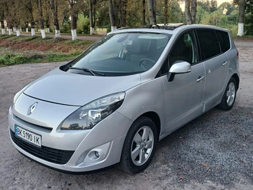 Авто Renault Scenic Iii 2010 № 7964906