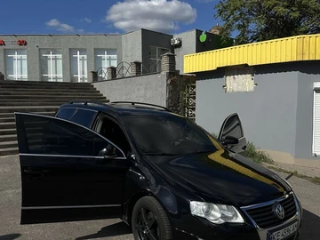 Авто Volkswagen Passat Variant 2010 № 7965011