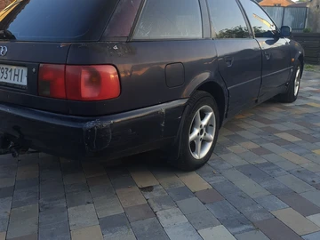 Авто Audi A6 1995 № 7965086
