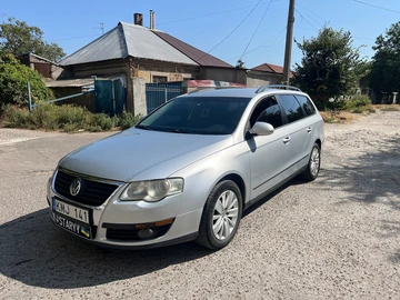 Авто Volkswagen Passat Variant 2008 № 7965101