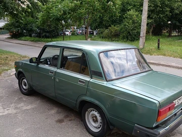 Авто ВАЗ 2107 2007 № 7965140