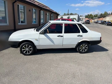 Авто ВАЗ 21099 1999 № 7965183