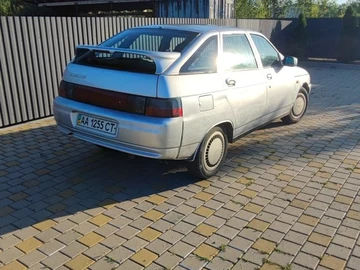 Авто ВАЗ 2112 2004 № 7965263