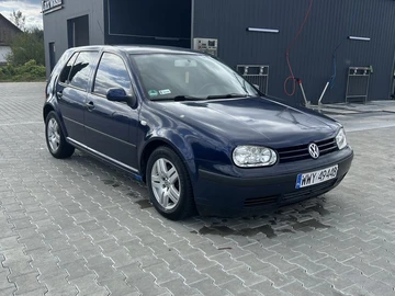 Авто Volkswagen Golf 2002 № 7965304