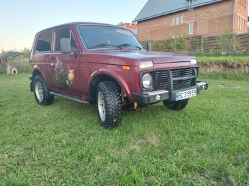 Авто ВАЗ 2121 1988 № 7965380