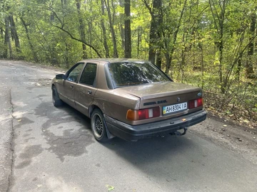 Авто Ford Sierra 1988 № 7965401