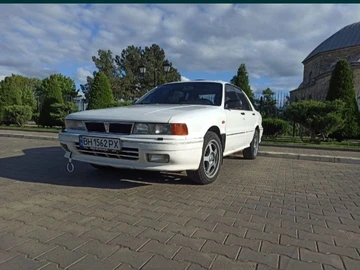 Авто Mitsubishi Galant 1992 № 7965574