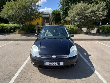 Авто Ford Fiesta 2003 № 7965623