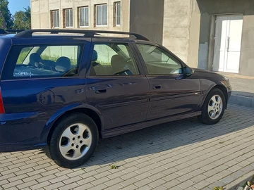 Авто Opel Vectra 1999 № 7965692