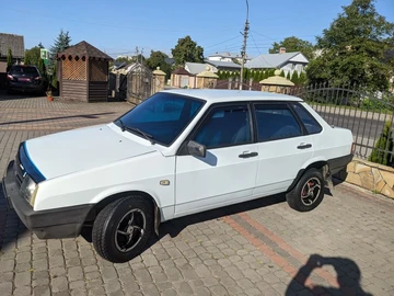 Авто ВАЗ 21099 1997 № 7965768