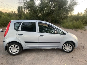 Авто Mitsubishi Colt 2005 № 7965867