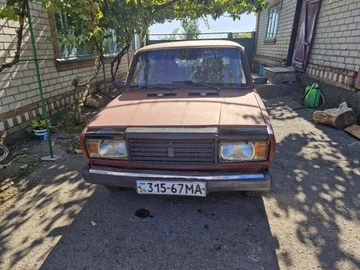 Авто ВАЗ 2107 1996 № 7965874