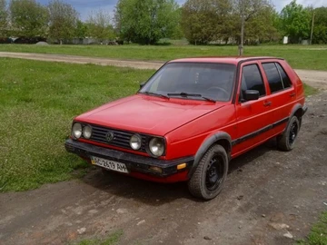 Авто Volkswagen Golf 1988 № 7965973