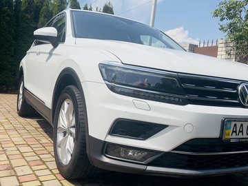 Авто Volkswagen Tiguan 2017 № 7966029