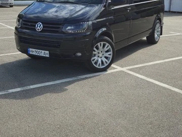 Авто Volkswagen Multivan 2013 № 7966124