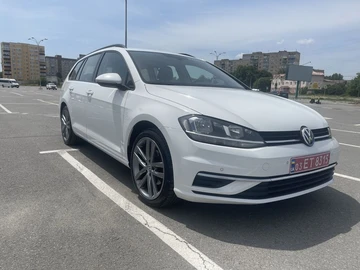 Авто Volkswagen Golf 2019 № 7966157