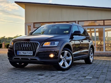 Авто Audi Q5 2016 № 7966165