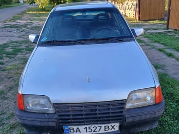Авто Opel Kadett 1986 № 7966173