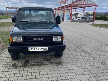 Авто Isuzu Trooper 1994 № 7966253